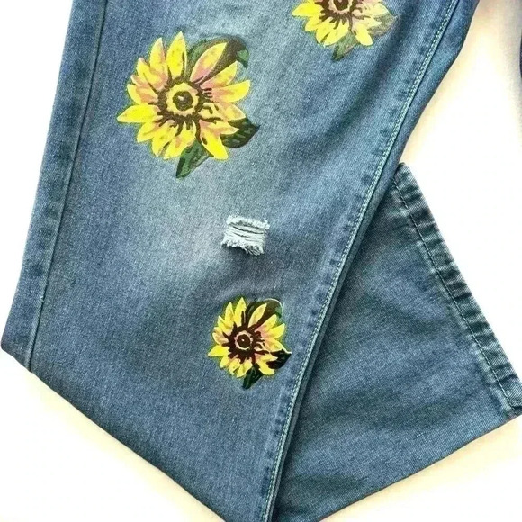 Mislook HighRise “Daisy” Med Wash Faded Whiskered Mom Ankle Jeans Size S - Picture 7 of 15